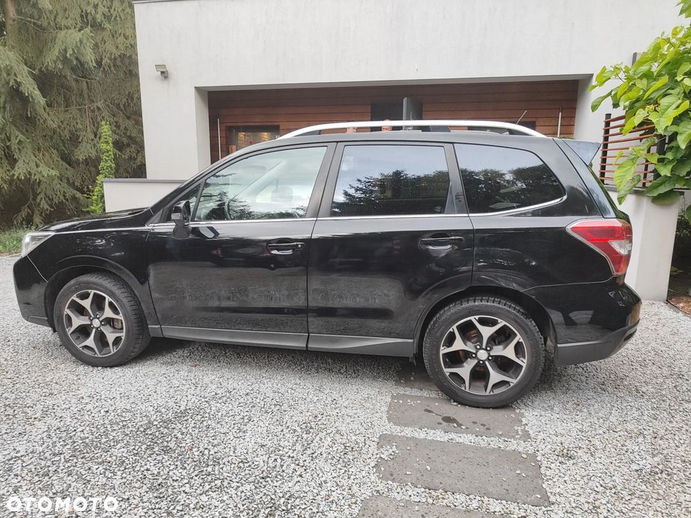 Subaru Forester 2.0XT Platinum Lineartronic - 7