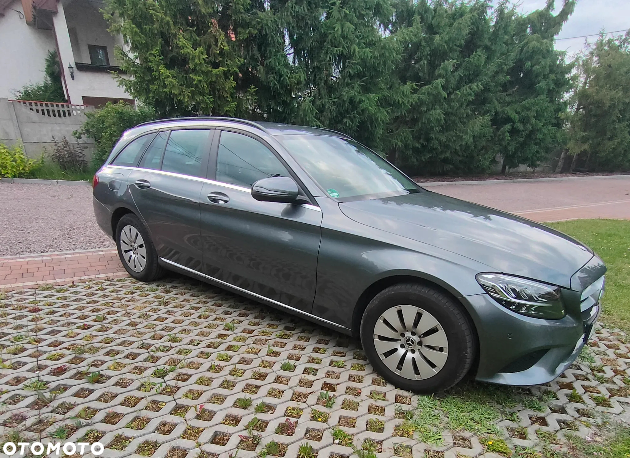 Mercedes-Benz Klasa C 200 d T 9G-TRONIC - 2