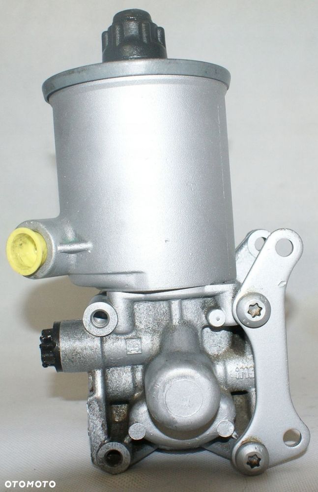 pompa wspomagaia Mercedes G KLASA W461 W463 3.2 - 4