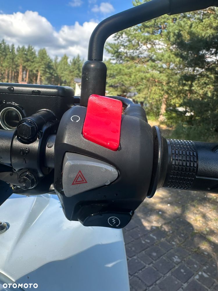 Honda CB - 16