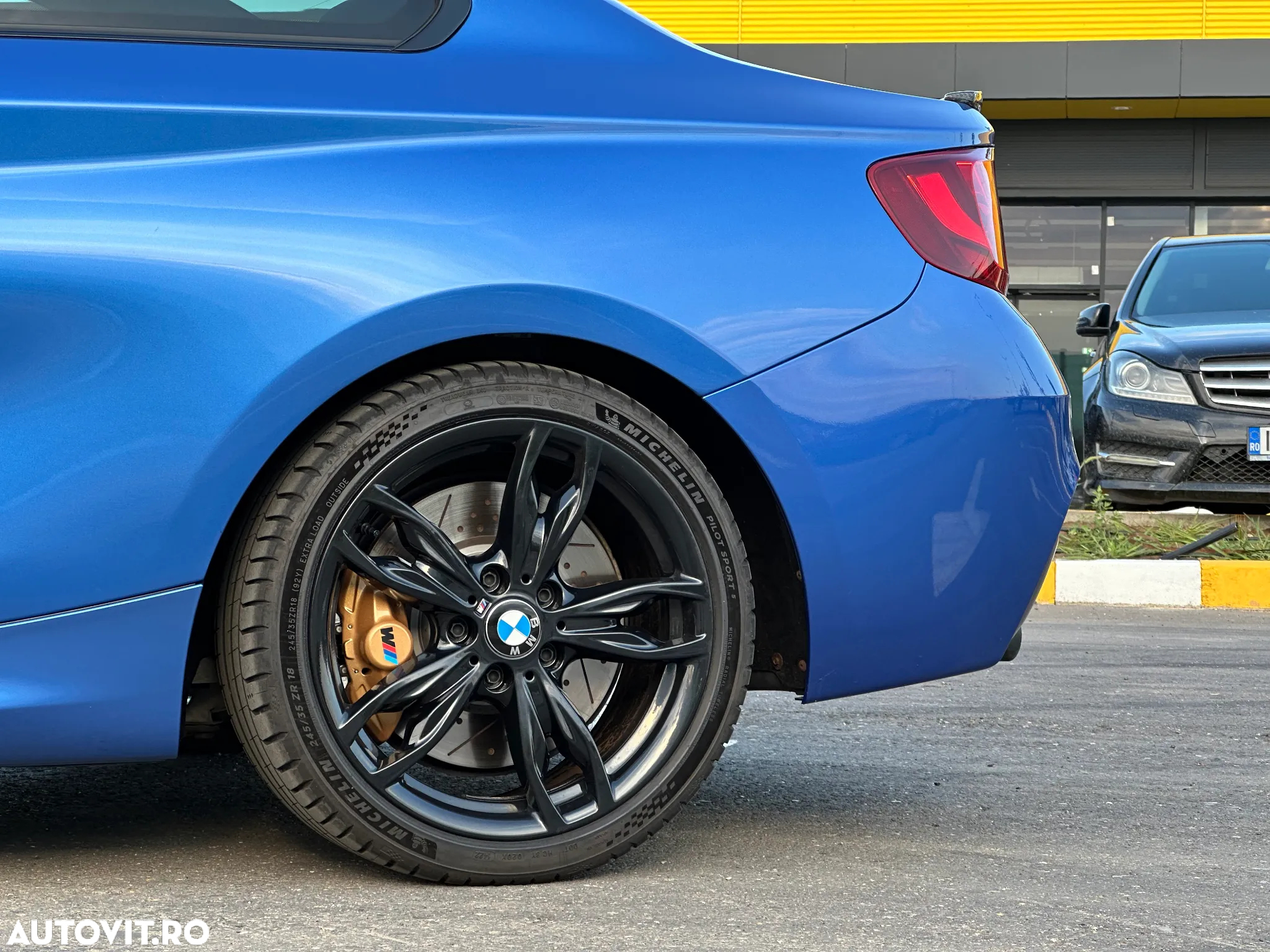 BMW M2 M235i xDrive AT - 15