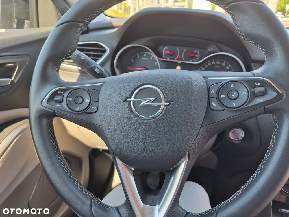Opel Grandland X 1.2 T Innovation S&S - 38