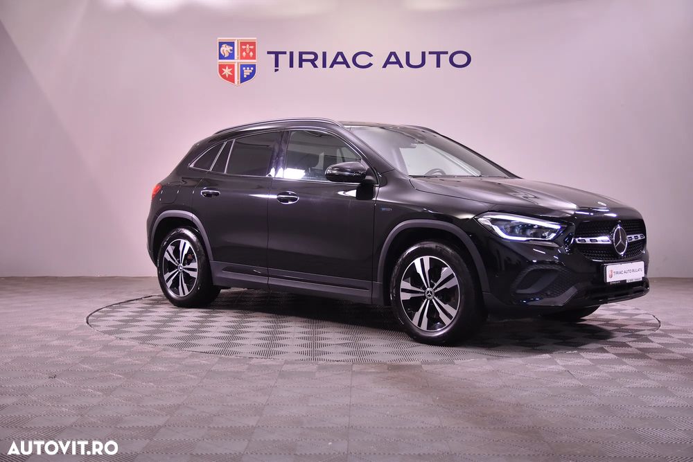 Mercedes-Benz GLA 250 e 8G-DCT - 7