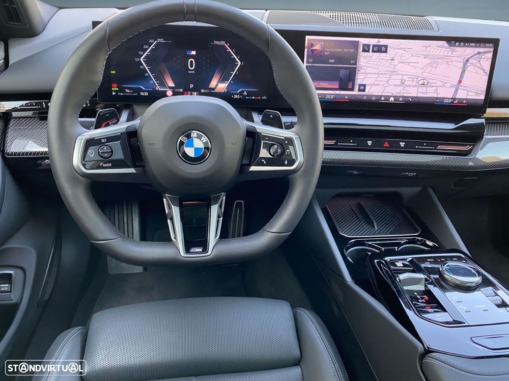 BMW 520 d Pack Desportivo M Pro - 5