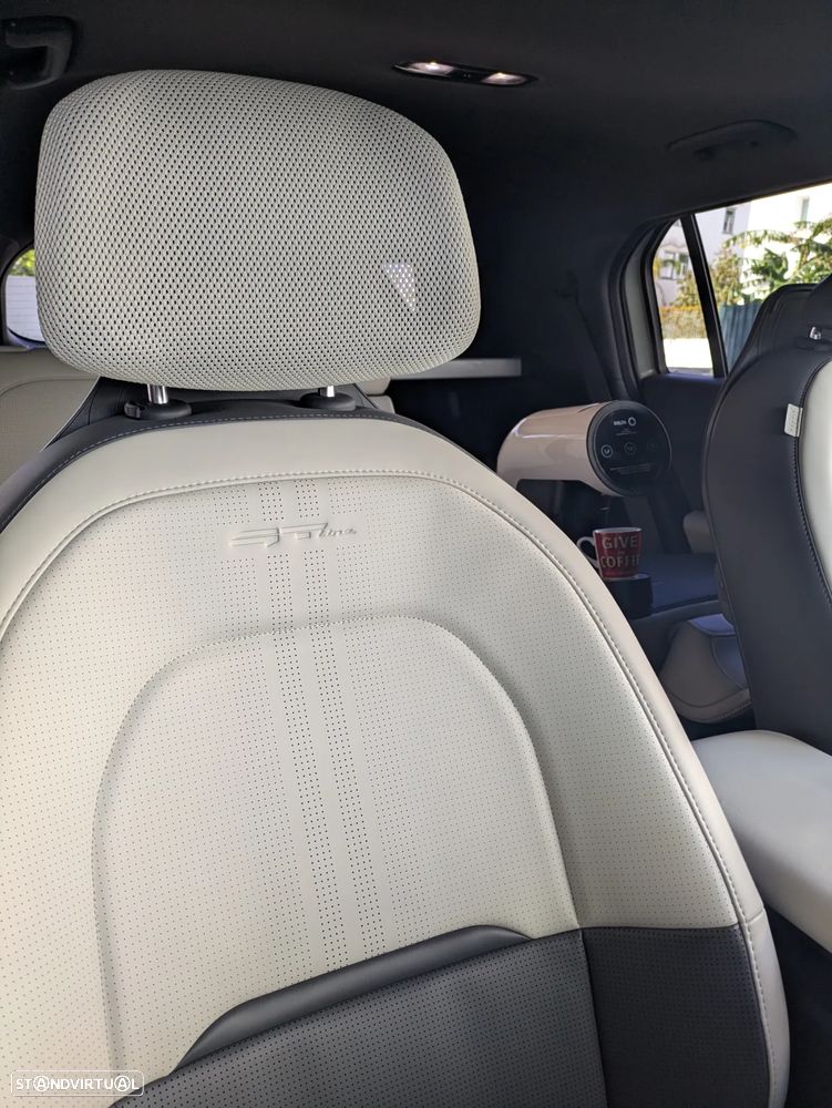 Kia EV3 81,4-kWh FWD GT-Line - 23