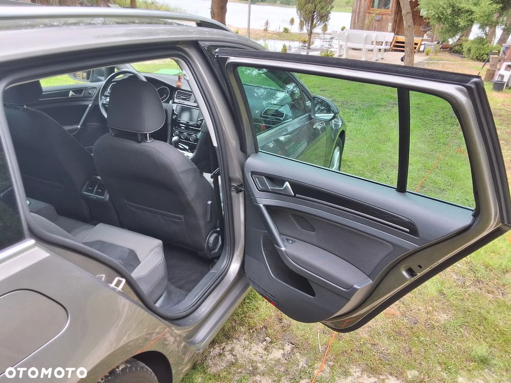 Volkswagen Golf 1.4 TSI (BlueMotion Technology) DSG Highline - 19