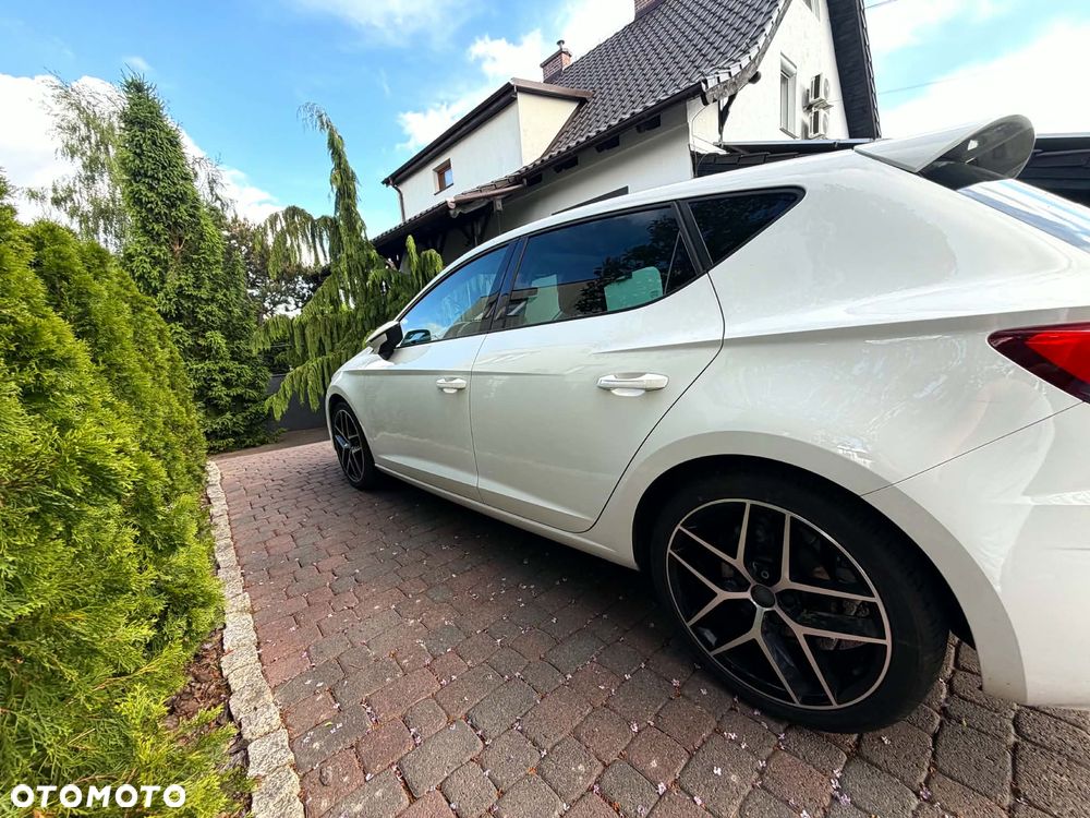 Seat Leon 1.4 EcoTSI FR S&S DSG - 4