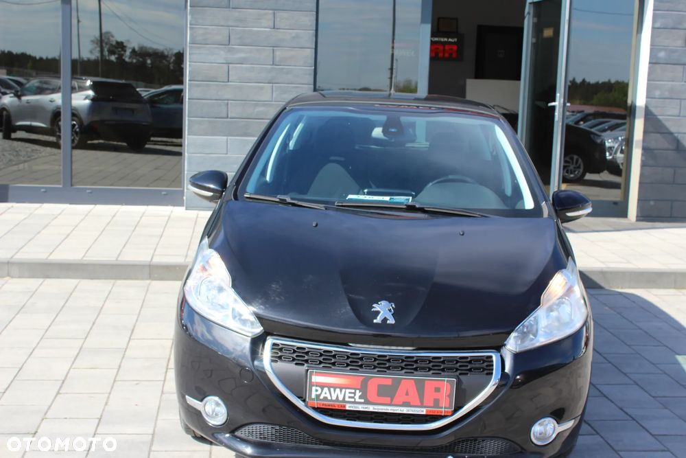 Peugeot 208 82 VTI Allure - 1