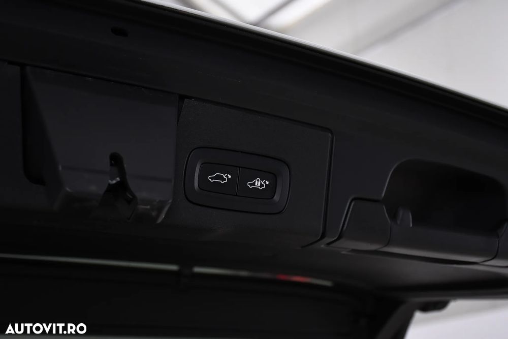 Volvo XC 60 - 29