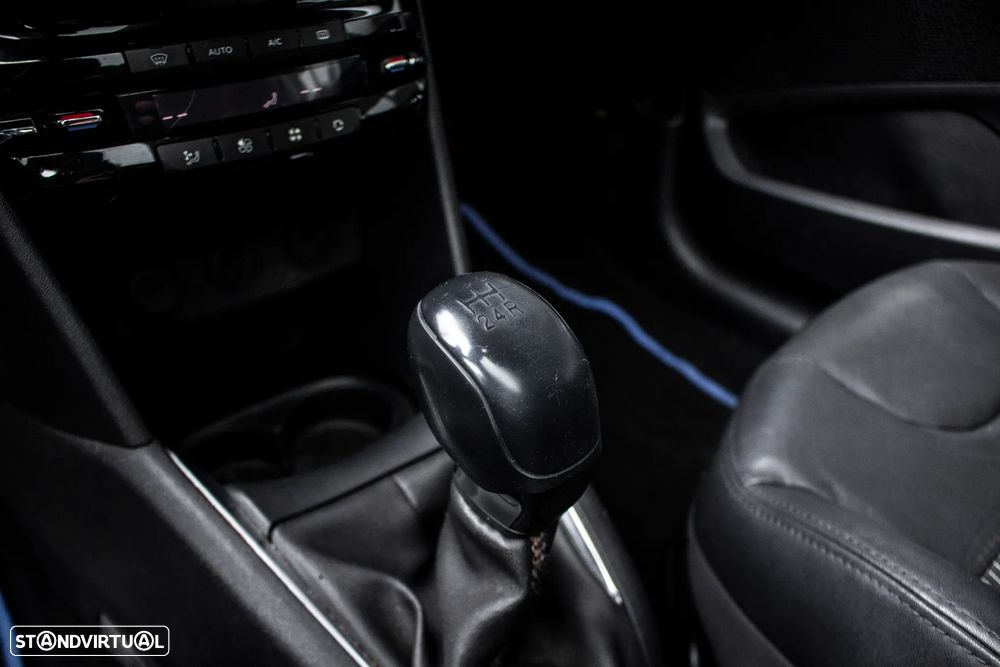 Peugeot 208 e-HDi FAP 92 Stop&Start Allure - 17