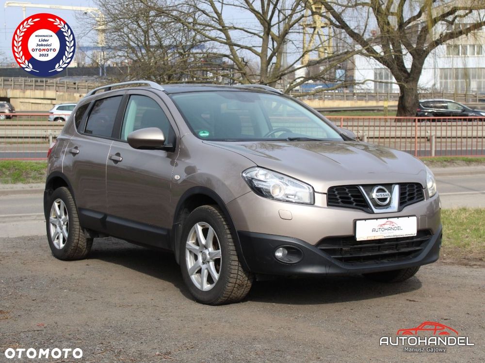 Nissan Qashqai - 1