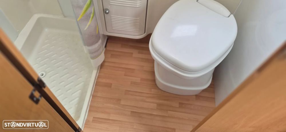 Ford Transit 2.4 TDCI - RIMOR  BLU CAMP BY 51 - 6 LUGARES - 6 DORMIDAS - 45