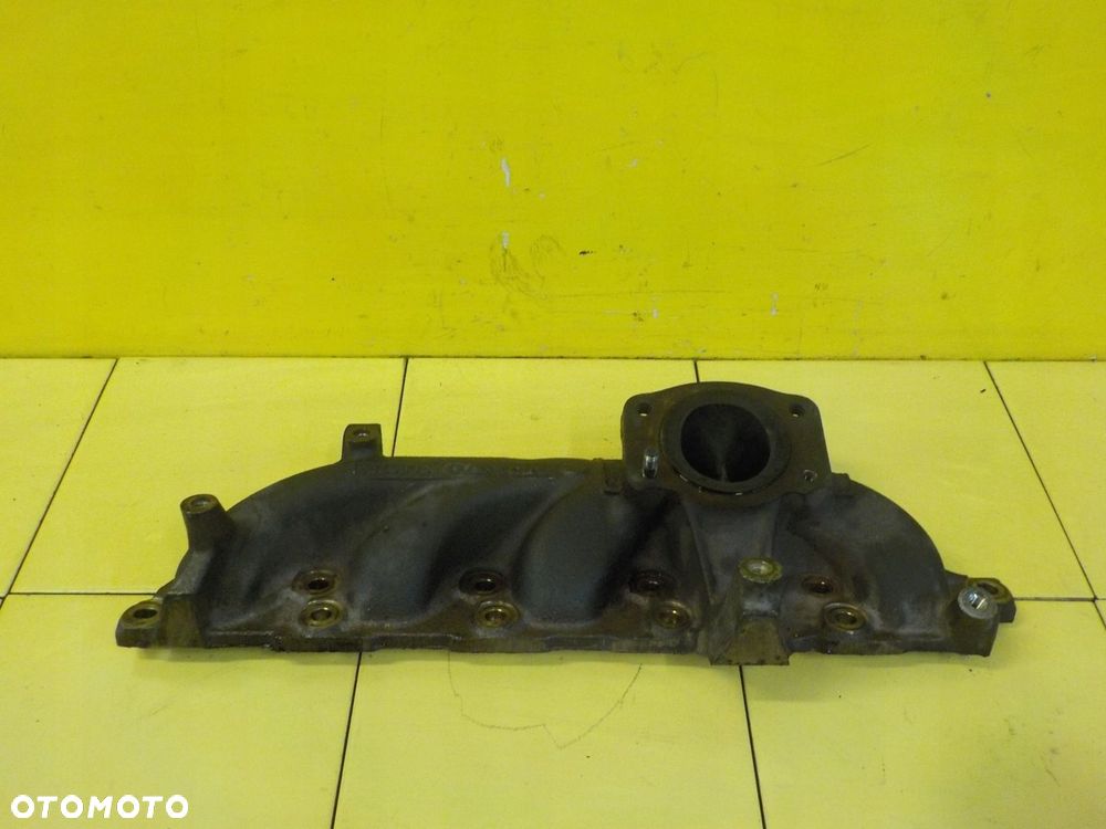VOLVO XC90 S60 V70 XC70 2.5 T 06r 209KM B5254T2 kolektor wydechowy 30637921 - 1