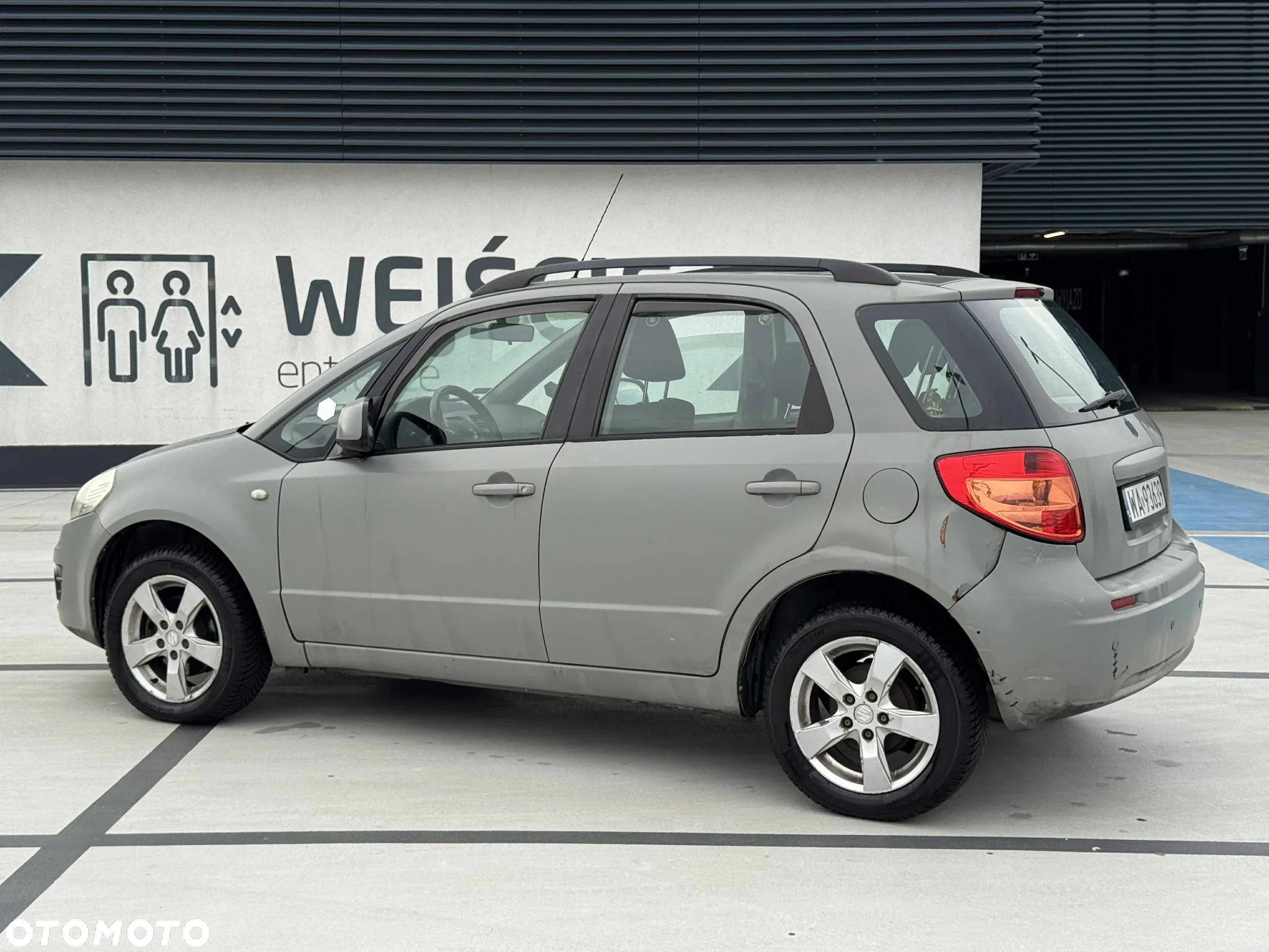 Suzuki SX4 1.6 Comfort Plus 4WD - 8
