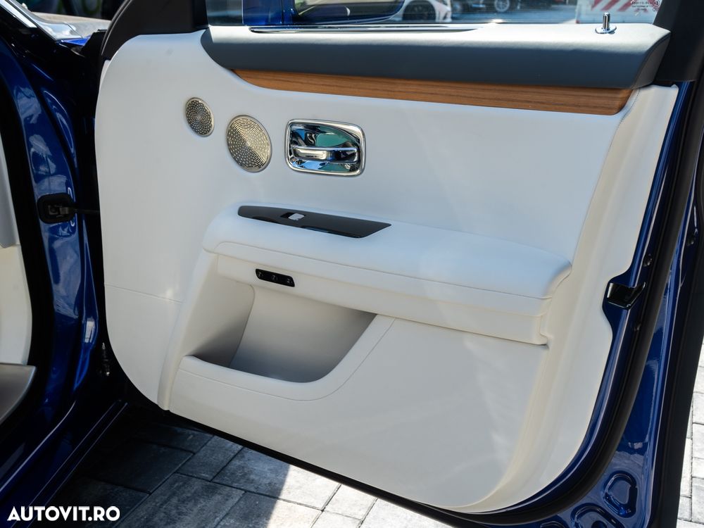 Rolls-Royce Ghost - 22