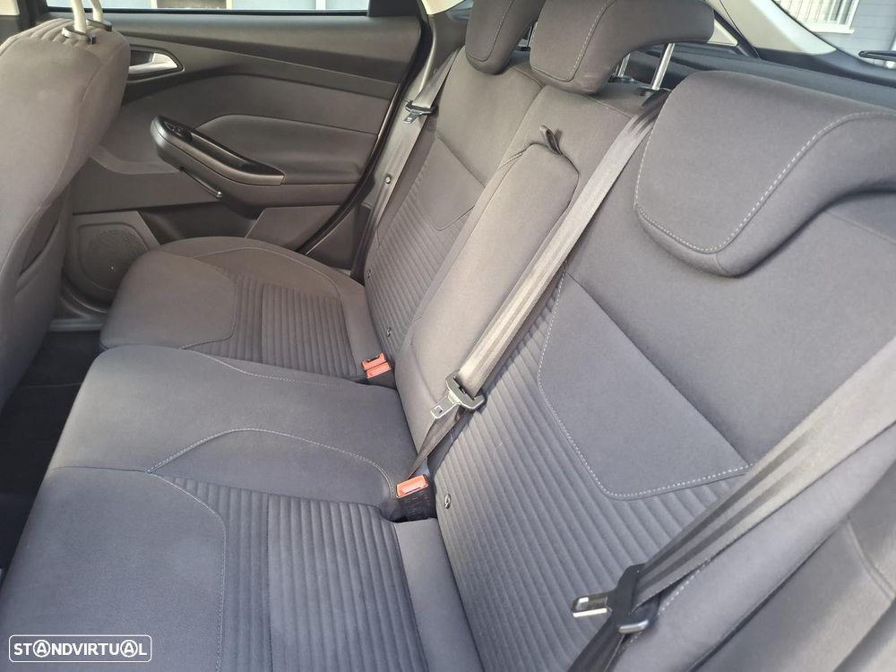 Ford Focus 1.0 EcoBoost Titanium - 7
