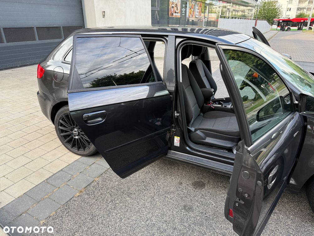 Audi A3 Sportback - 9