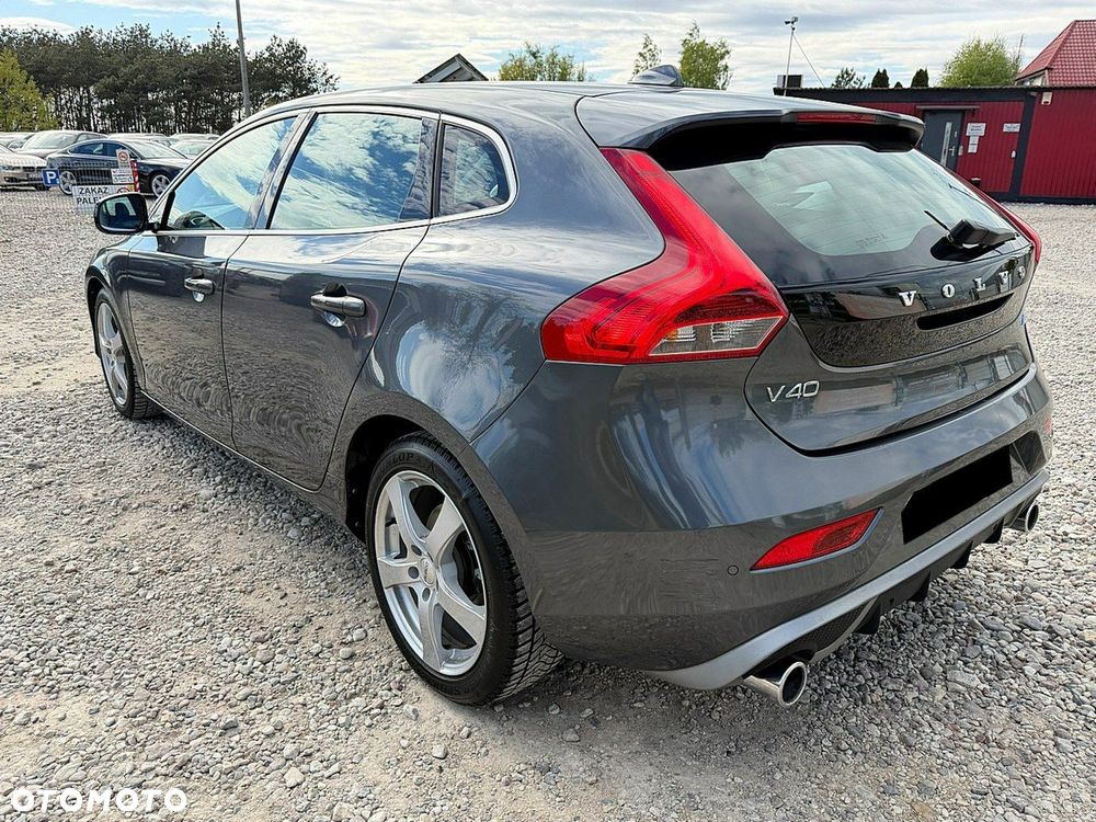 Volvo V40 - 9