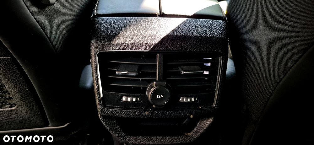 Peugeot 3008 - 35