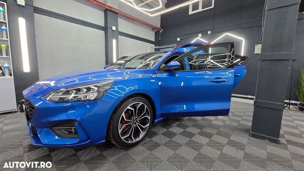 Ford Focus 1.5 EcoBoost ST-Line - 5