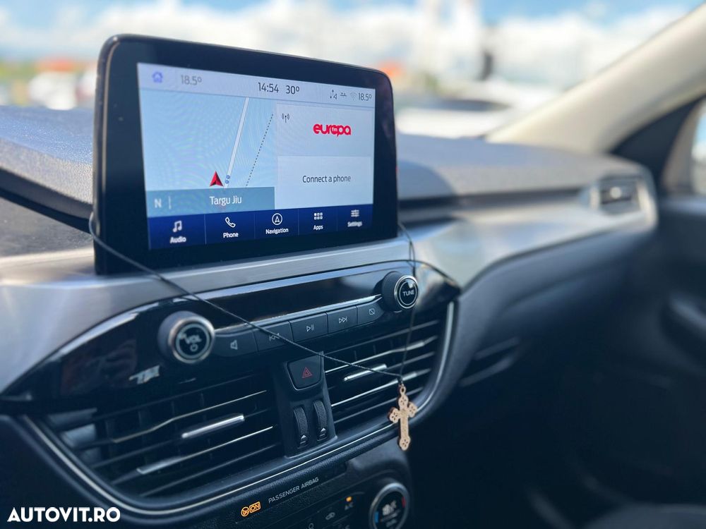 Ford Kuga ver-1-5-ecoblue-fwd-titanium - 13