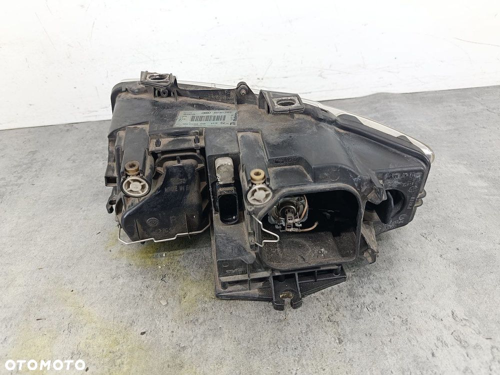 LAMPA PRZÓD PRAWA AUDI A4 B6 8E0941030C 89305705  VALEO - 3