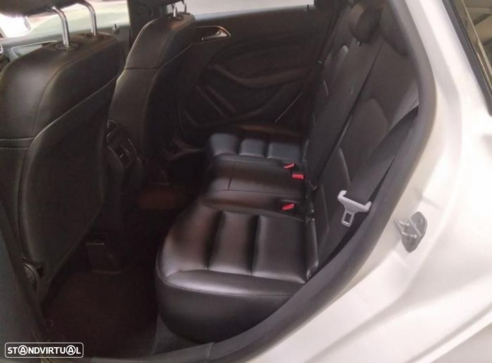 Mercedes-Benz B 180 - 3