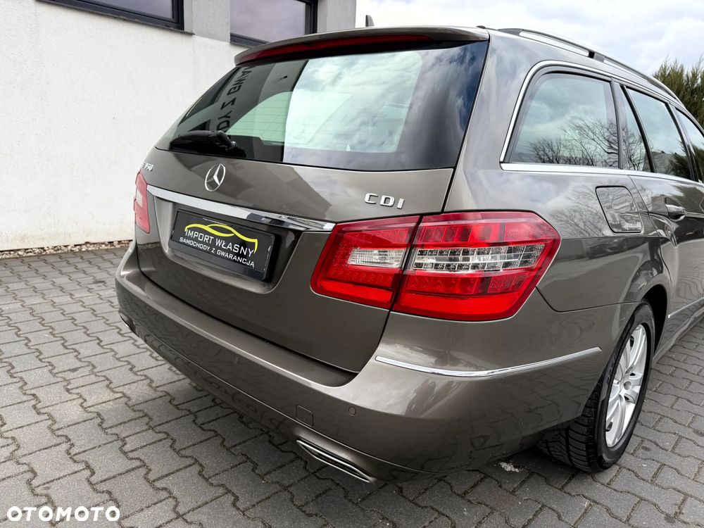 Mercedes-Benz Klasa E 350 CDI DPF BlueEFFICIENCY 7G-TRONIC Avantgarde - 38