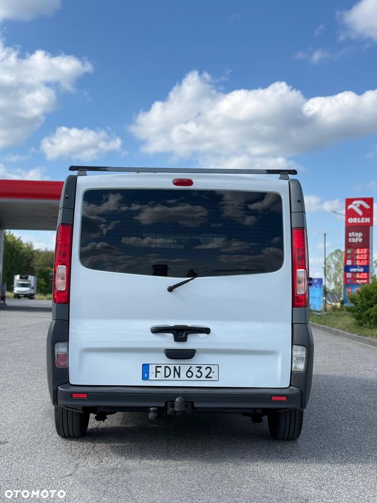 Renault Trafic - 17