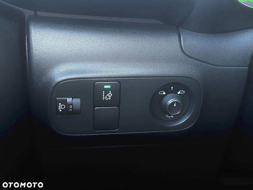 Citroën C3 1.2 PureTech Shine EAT6 - 14
