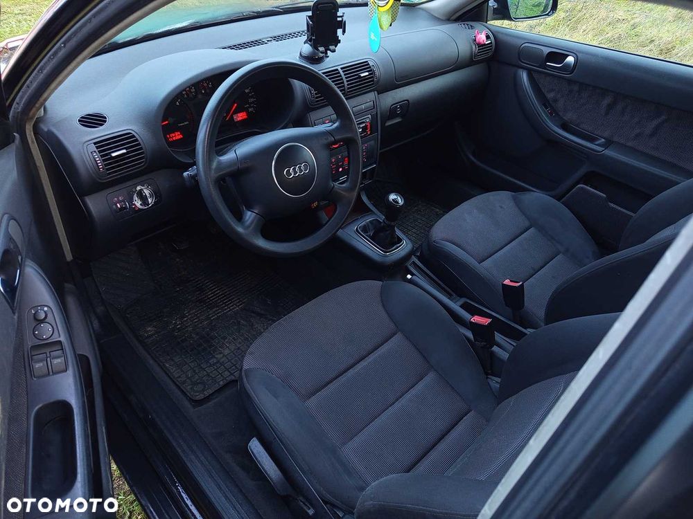Audi A3 Sportback - 6