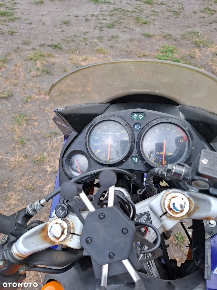 Honda CBR - 9