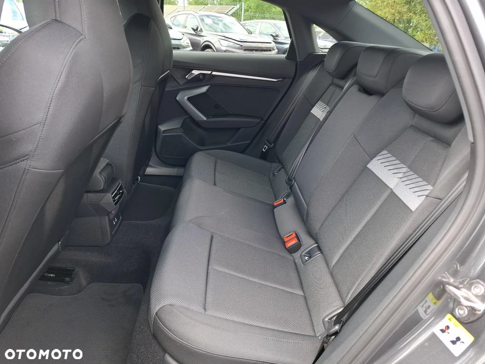 Audi A3 Limousine TFSI mHEV 110 kW S Line S tronic - 14