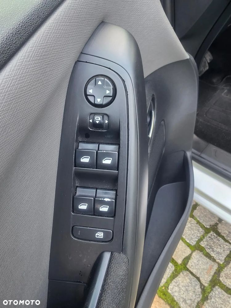 Citroën C4 Picasso BlueHDi 120 EAT6 Selection - 21