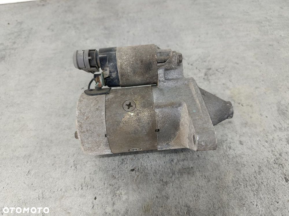 ROZRUSZNIK TOYOTA YARIS I FL 28100-0J010 DENSO 1.0 16V - 4