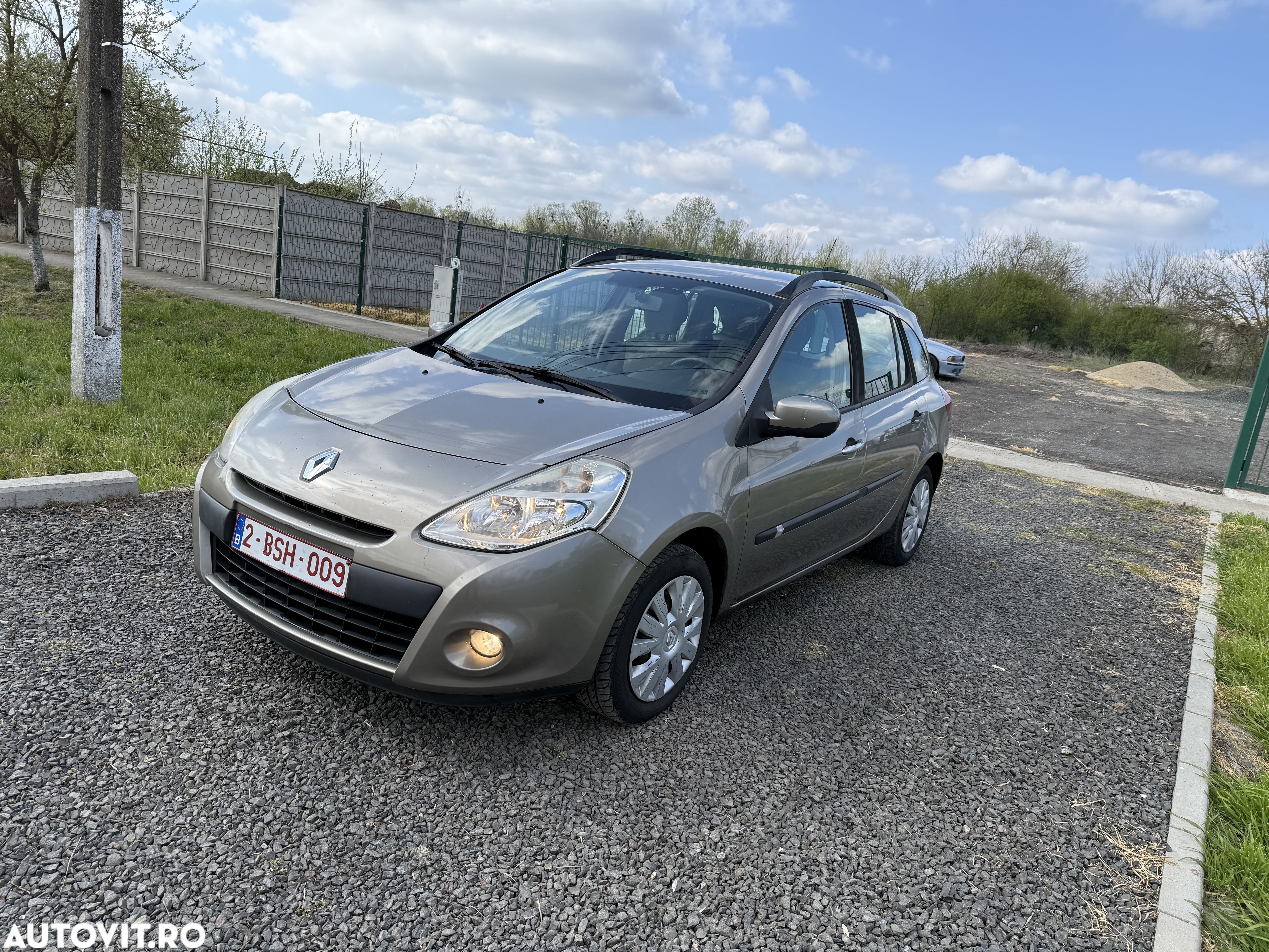 Renault Clio 1.5 dCi 85 FAP Grandtour Dynamique - 1