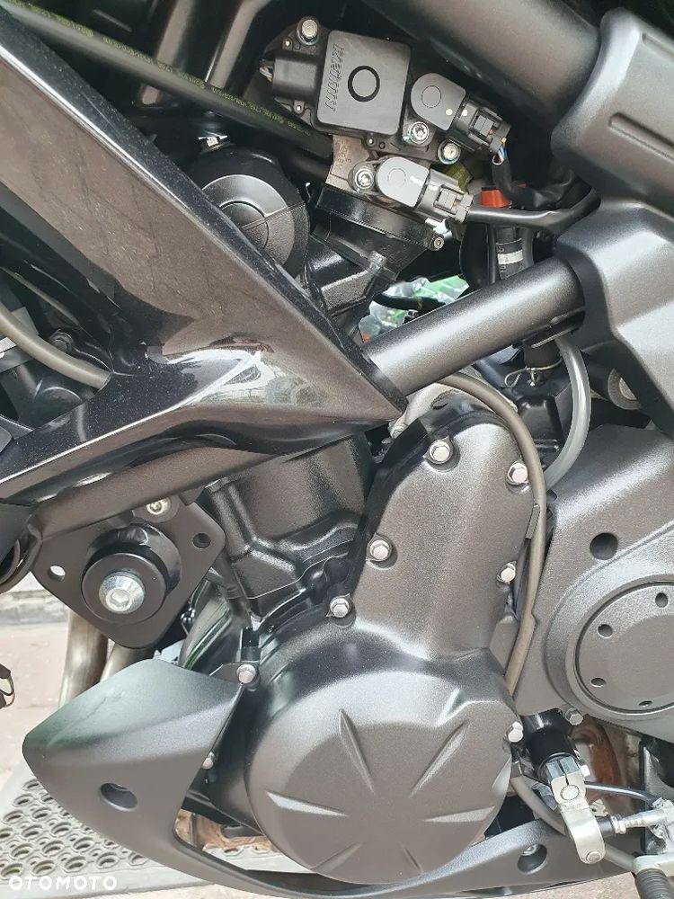 Kawasaki Versys 650 - 33