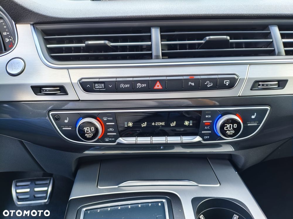 Audi Q7 - 21