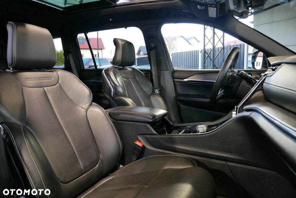 Jeep Grand Cherokee - 13