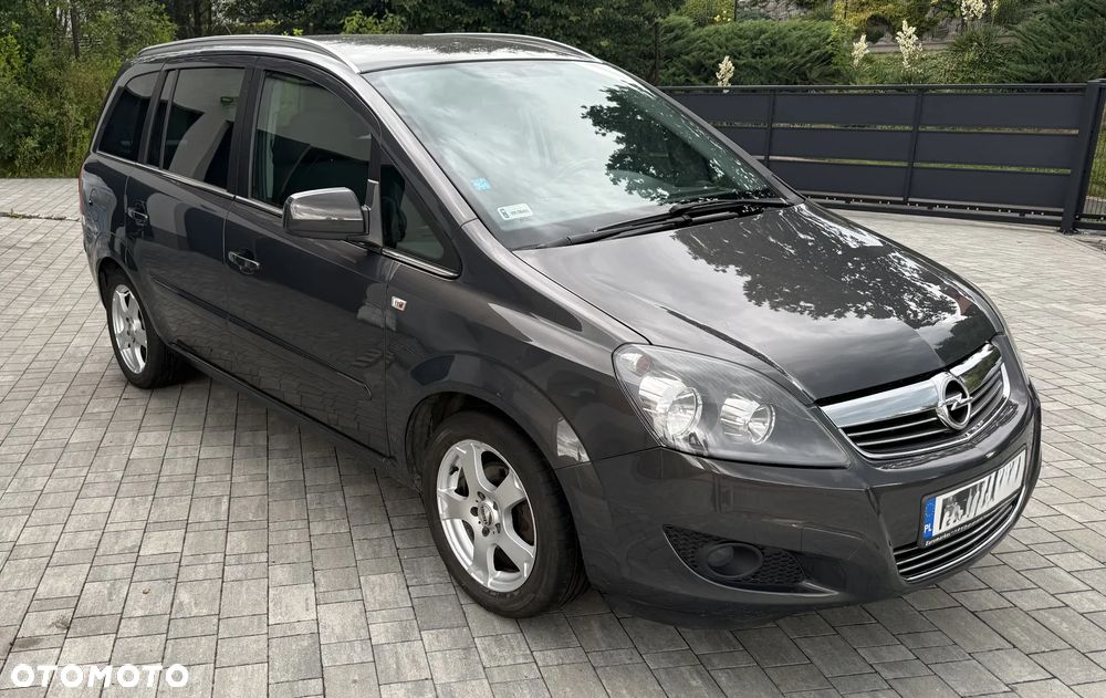 Opel Zafira 1.8 Enjoy - 1