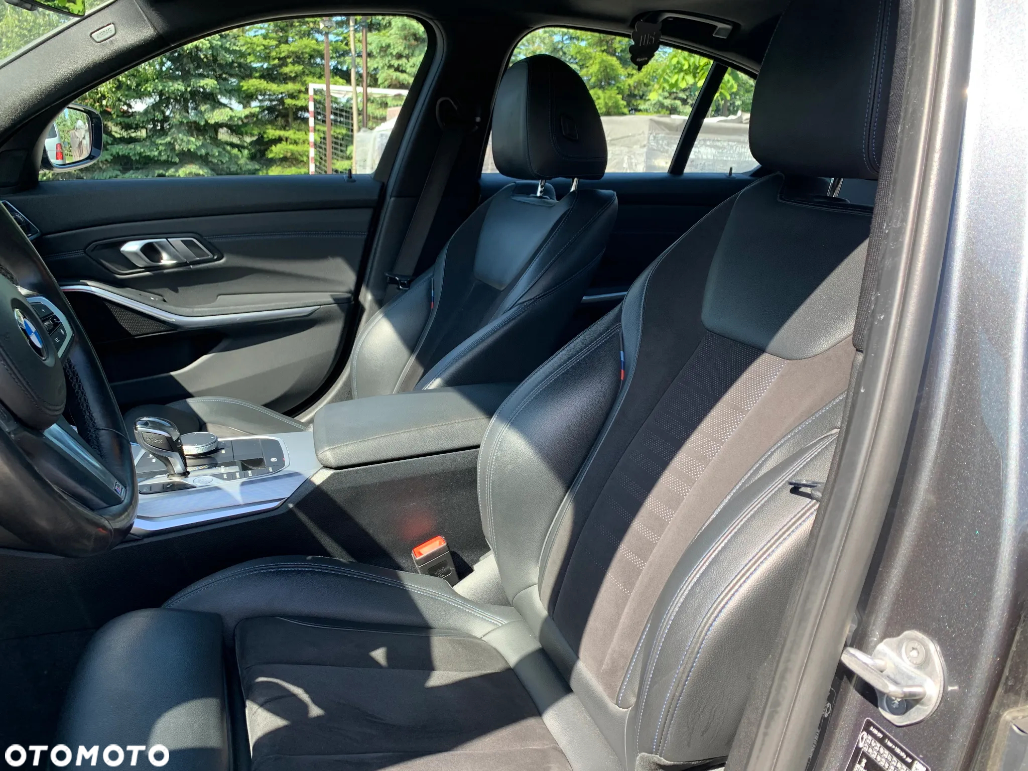 BMW Seria 3 320d M Sport sport - 12
