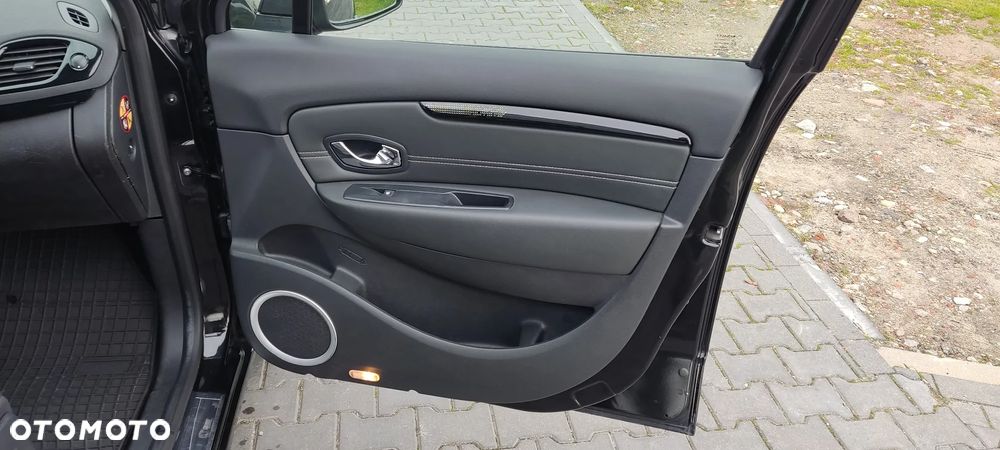 Renault Scenic 1.6 dCi Energy Privilege - 25