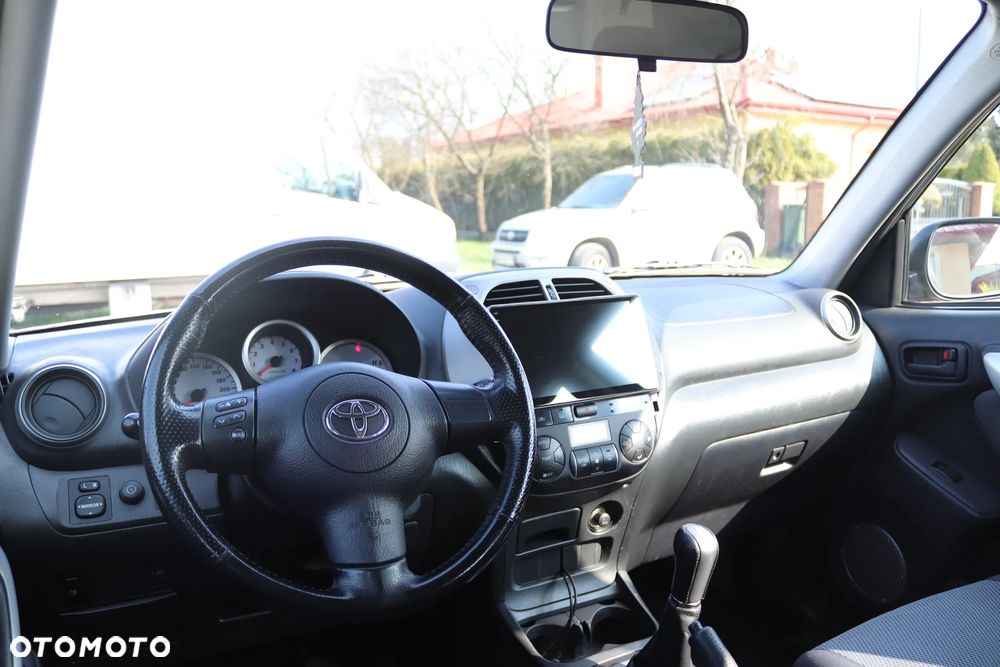 Toyota RAV4 4x4 - 21