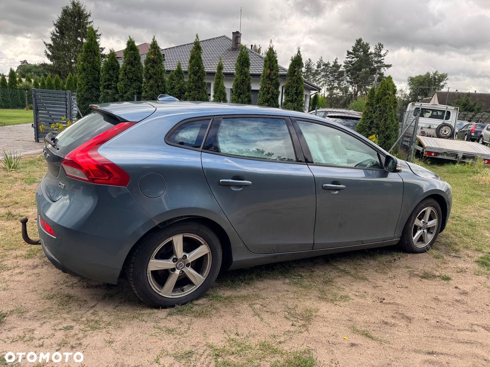 Volvo V40 D2 - 6