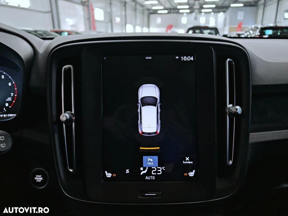 Volvo XC 40 T3 AT8 Momentum - 15