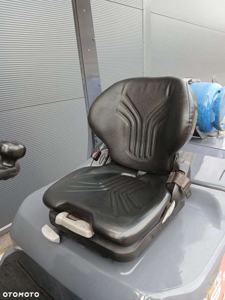 Toyota 02-8FGF25 - 8