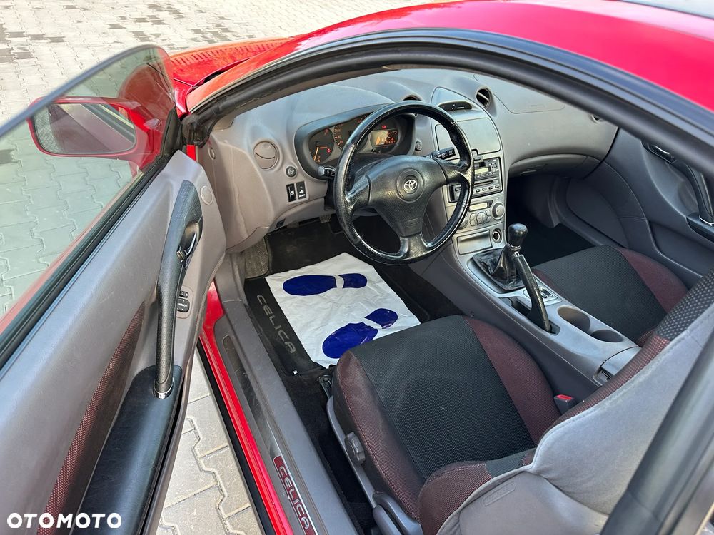Toyota Celica Standard - 16