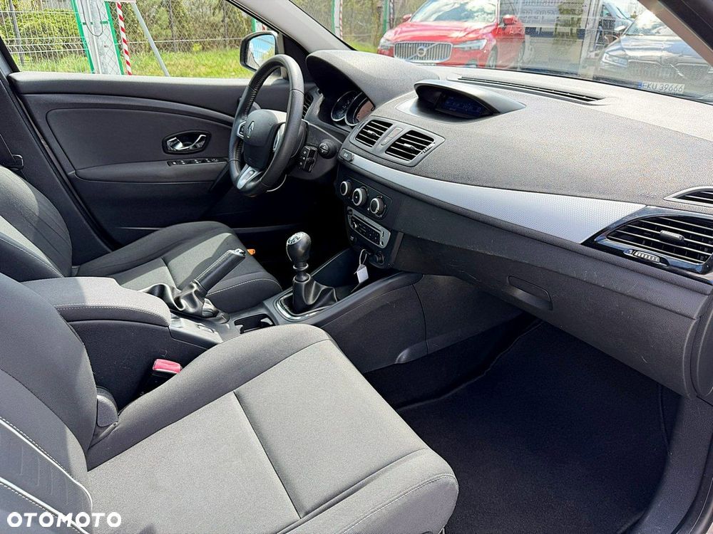 Renault Megane - 11
