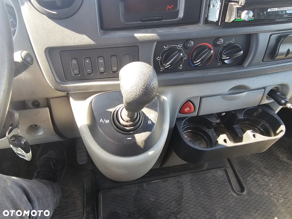 Renault Master - 9