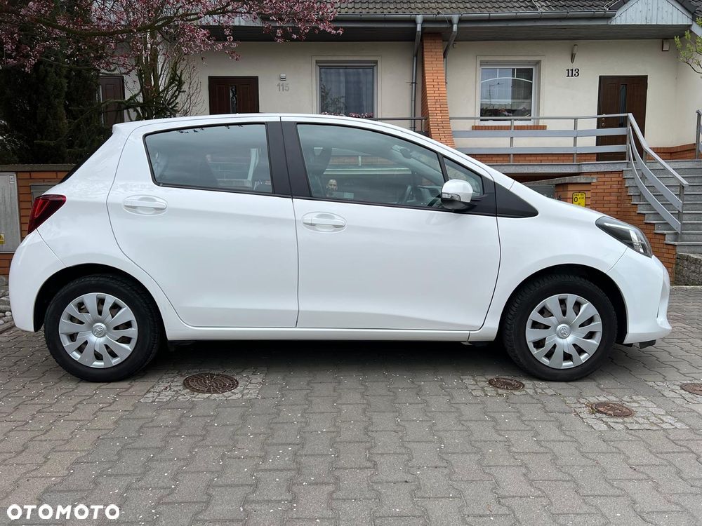 Toyota Yaris 1.33 Premium EU6 - 3